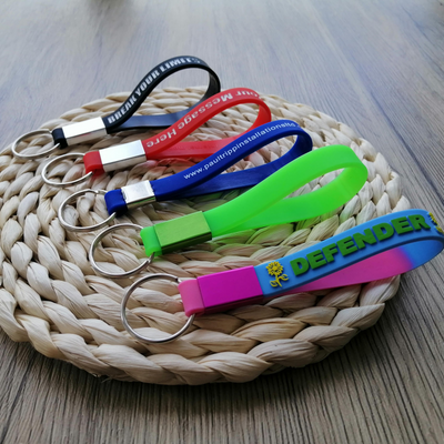 What is custom silicone keychain ?